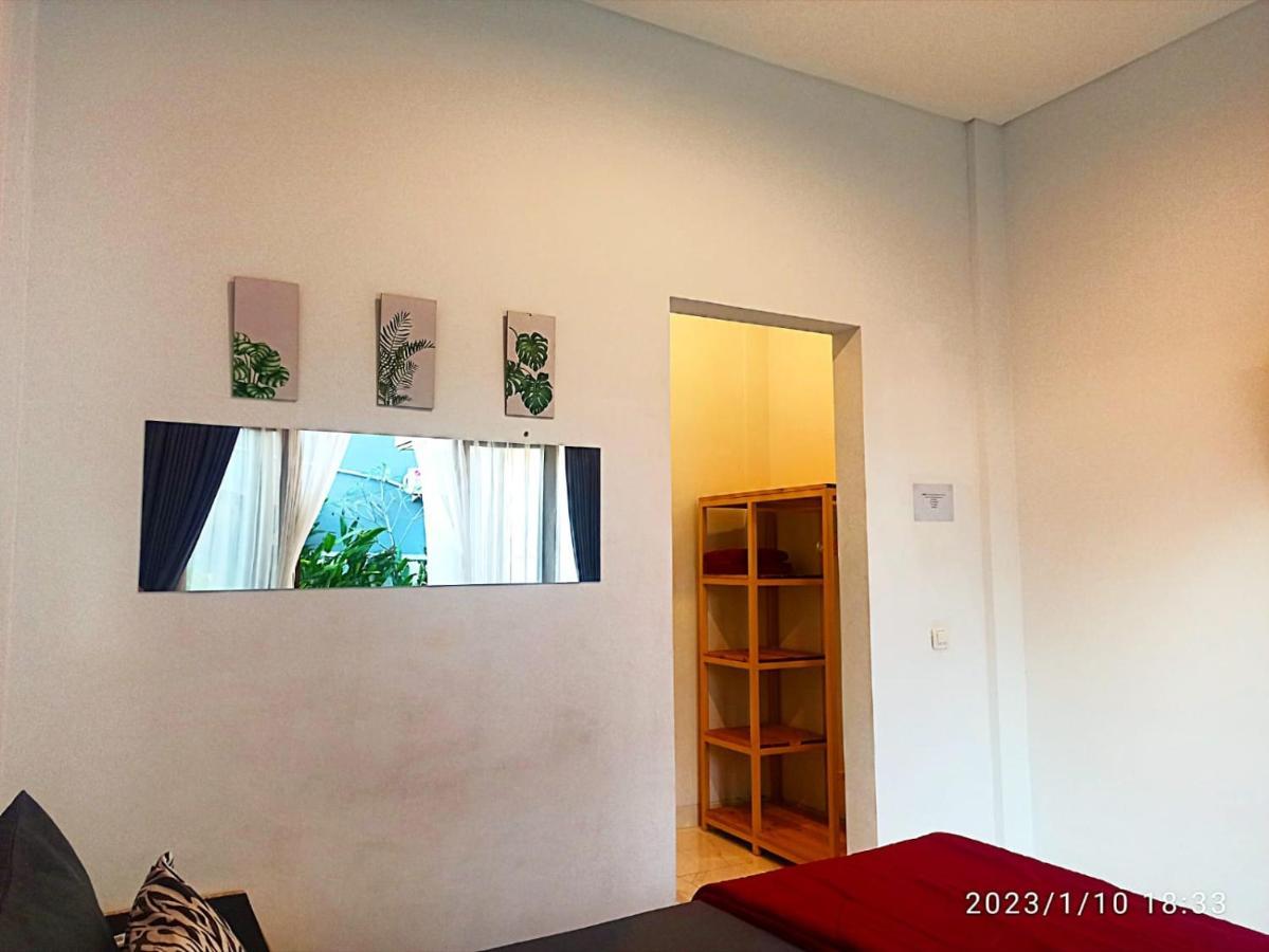 Kerobokan Loka Anyar Guest House מראה חיצוני תמונה